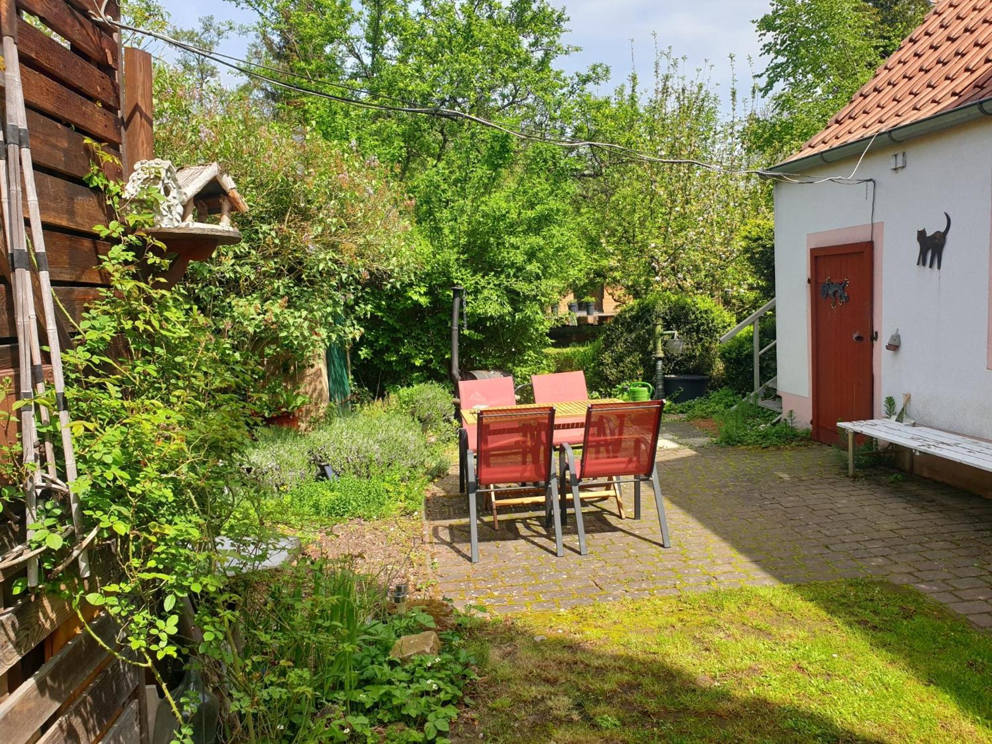 Unser Obervolkacher Ferienhaus-Einfach Gemutlich! Luaran gambar